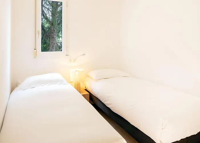 Mb4 Loggia By Interhome